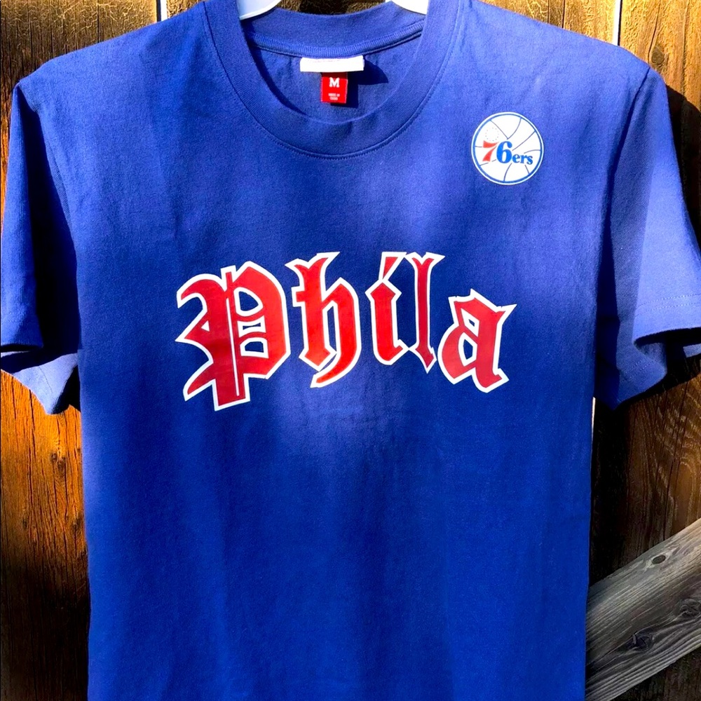 Mens Mitchell & Ness Philadelphia 76ers Medium.